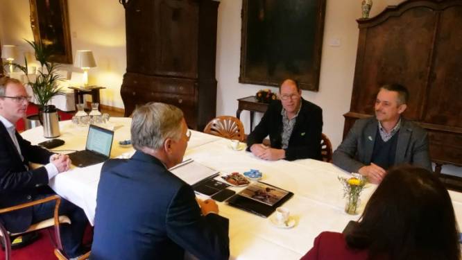 Rabelink begonnen met verkennende gesprekken over nieuwe coalitie, BBB schuift als eerste aan