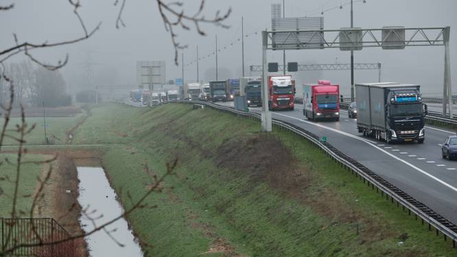 De A12 was drama, maar ook via Doesburg was het deze ochtend schier onmogelijk om de regio uit te komen