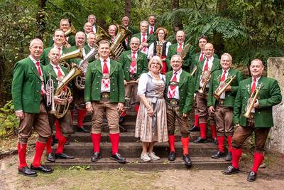 Openluchtconcert in Luyksgestel van Edelweisskapelle