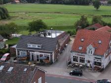 Voor de tweede keer afscheidsborrel in de kroeg, maar nu zit het er echt op