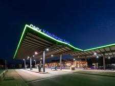 Duitser vergeet zwangere vriendin op parkeerplaats na plaspauze