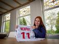 Cora Schensema, woonachtig in het Sallandse Heeten, is de moeder van Memphis Depay. ,,Ik ben zo trots op hem.”