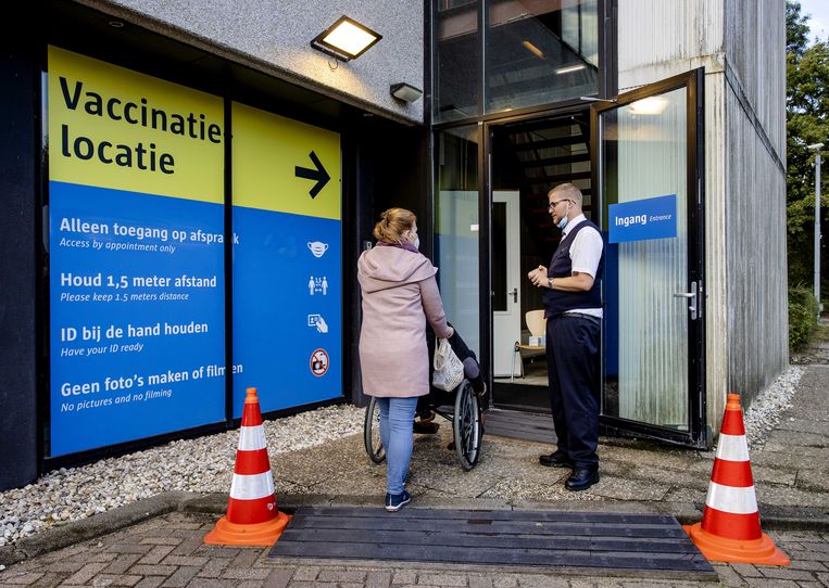 Meer patiënten met corona in ziekenhuis, ruim 1.100 bedden in het ziekenhuis bezet