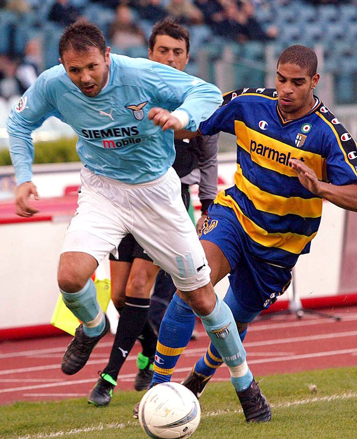 Mihajlovic met Lazio in actie tegen Parma en Adriano.