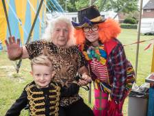 Droombaan: Meisjesclown bij Circus Renz in Asten, een attractie