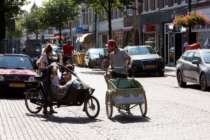 Yup Op Bakfiets Verovert Volksbuurt Den Haag Ad Nl