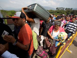 Al 1 miljoen Venezolanen gevlucht naar buurland Colombia