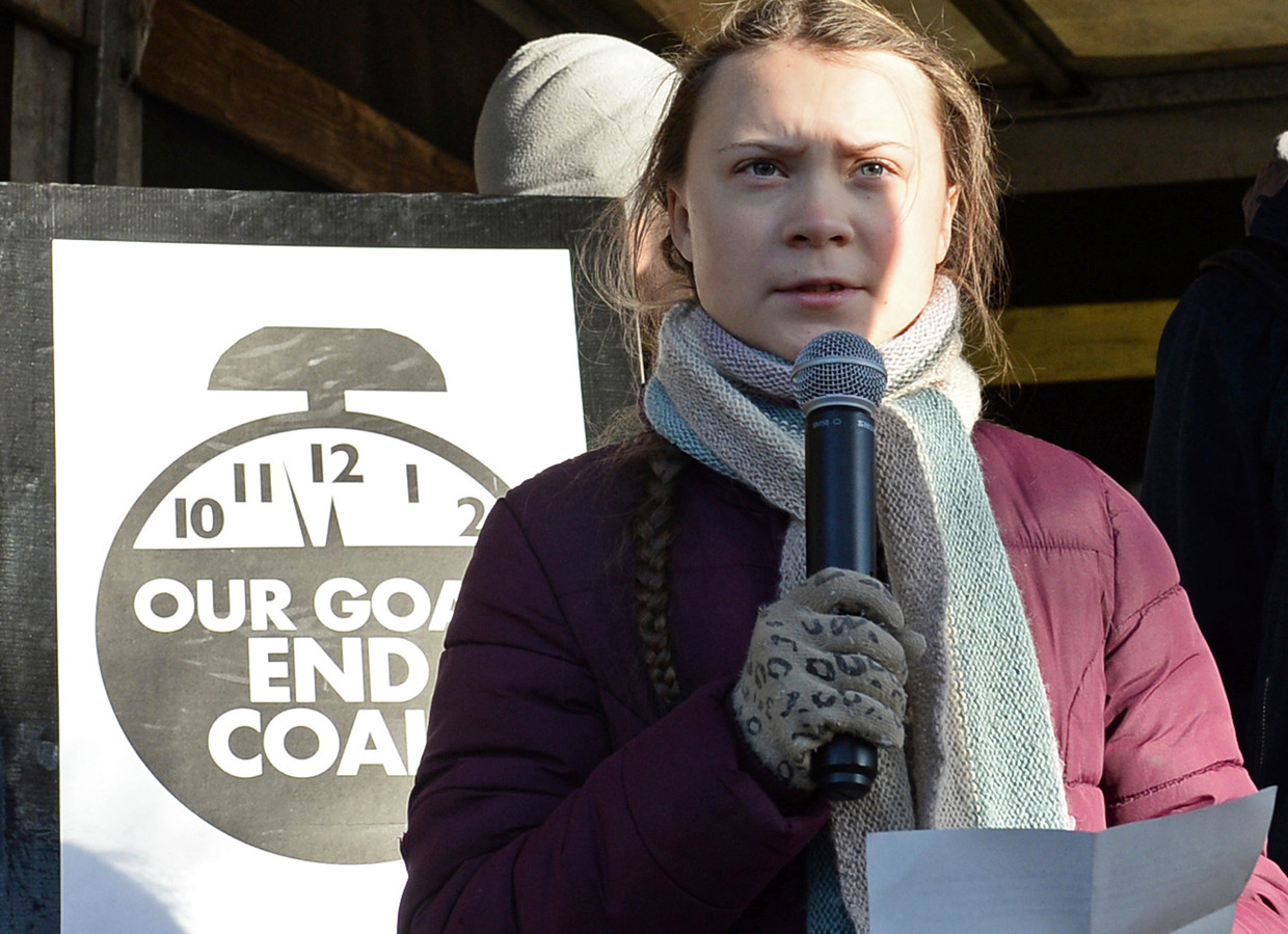 We zijn te laf om te doen wat nodig is, zei de 15-jarige Zweedse activiste Greta Thunberg in Katowice. Beeld AP