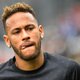 Neymar verdedigt zich tegen aantijging van verkrachting, maar kan zo nog meer problemen krijgen