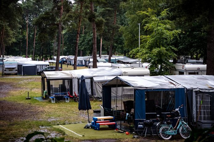 Een regenachtige dag op camping ‘t Wolfsven in Mierlo. Foto ter illustratie.