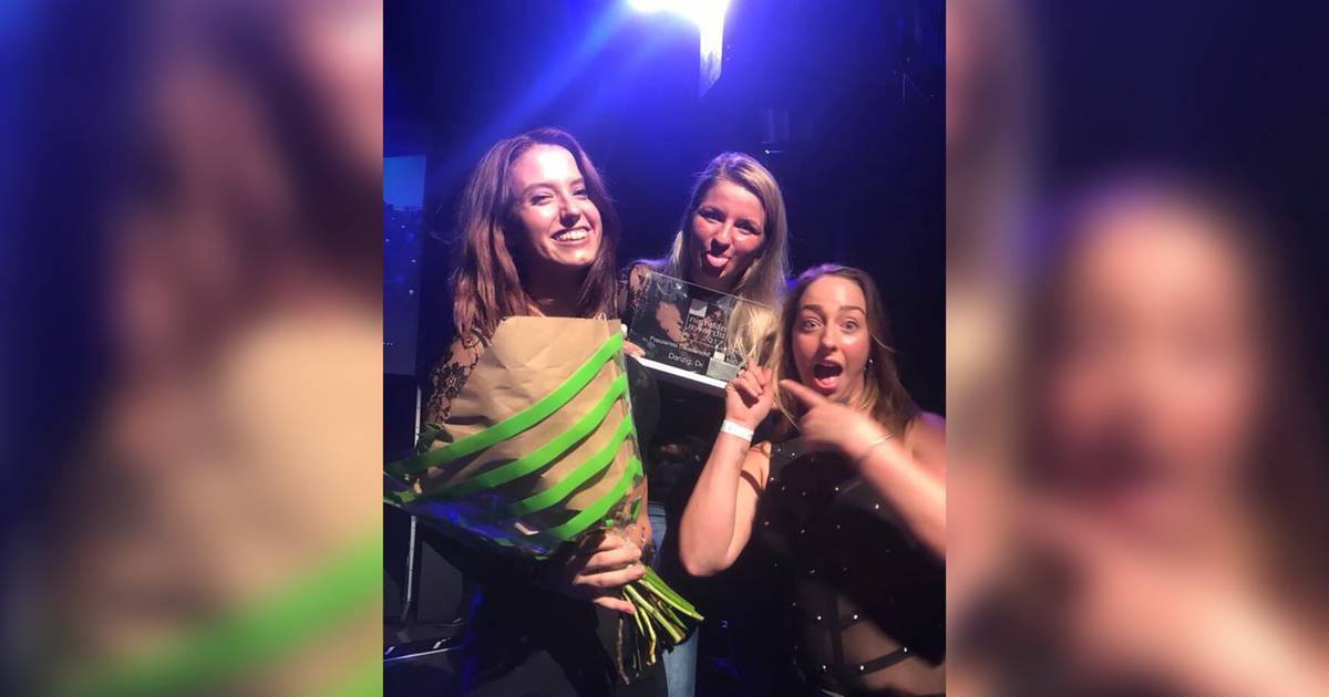 Danzig viert prijs met 'Very Happy Hour' Den Haag AD.nl