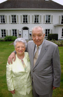 Diane Verbist-Vandewijngaerden en Alfons Verbist  in 2005, toen ze hun 50ste huwelijksverjaardag mochten vieren.