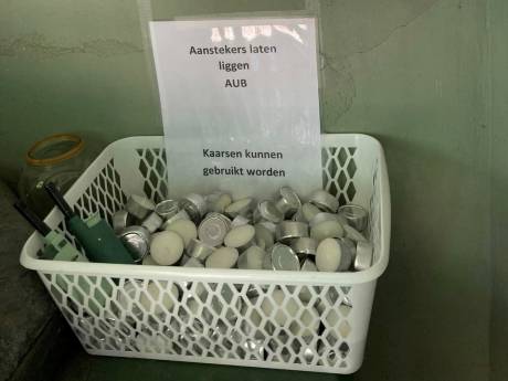 Ferry voert actie tegen dieven op begraafplaats: ‘Blijf met je tengels van kaarsen en aanstekers af’