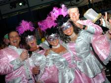 Kleintje Carnaval brengt de beentjes in het Kabbelgat weer van de vloer: ‘Zo blij als koeien in de lentewei’