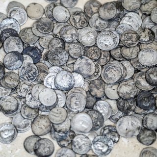 Descoperire senzațională la Bunnik: un tezaur de monede egal cu unsprezece salarii anuale romane   