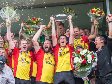 Unieke trilogie brengt eens zo gemakzuchtig Dalfsen naar de top van het amateurvoetbal