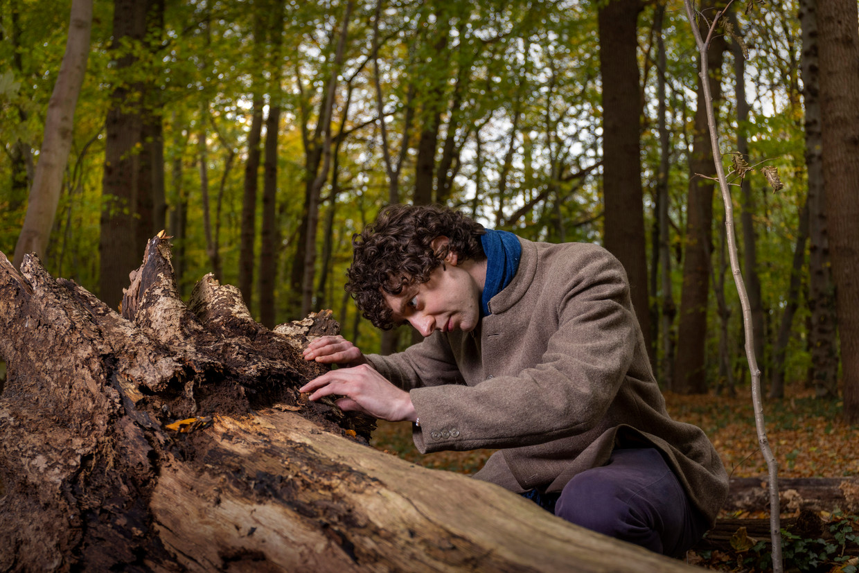 Schimmelexpert Merlin Sheldrake: ‘Als kind bracht ik na het eten de restjes naar de composthoop.’