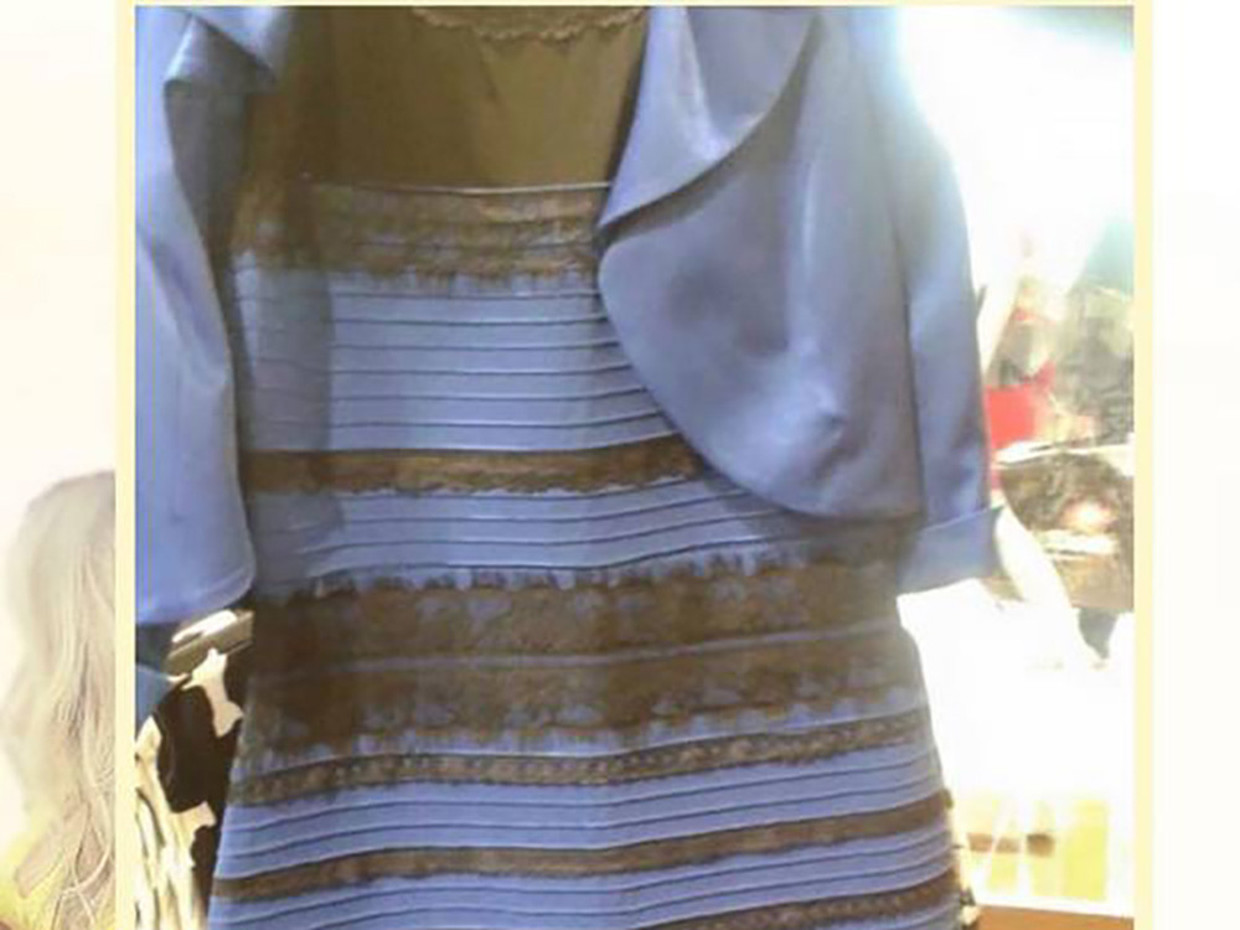 Gewoon Daarbij Doe mijn best Strijd om jurk: witgoud of zwartblauw? | De Volkskrant