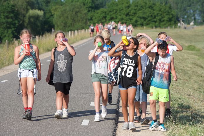 Vorig jaar was het tijdens de avondvierdaagse erg warm.