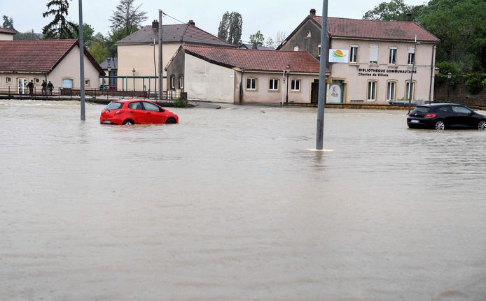 Zware overstromingen in noordoosten van Frankrijk: “Beelden doen denken ...