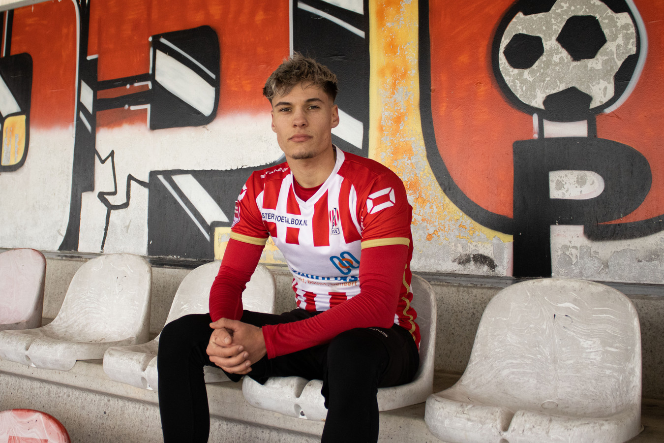 TOP Oss versterkt zich met verdediger Vaselios Pavlidis en aanvaller Thijs van Leeuwen Foto