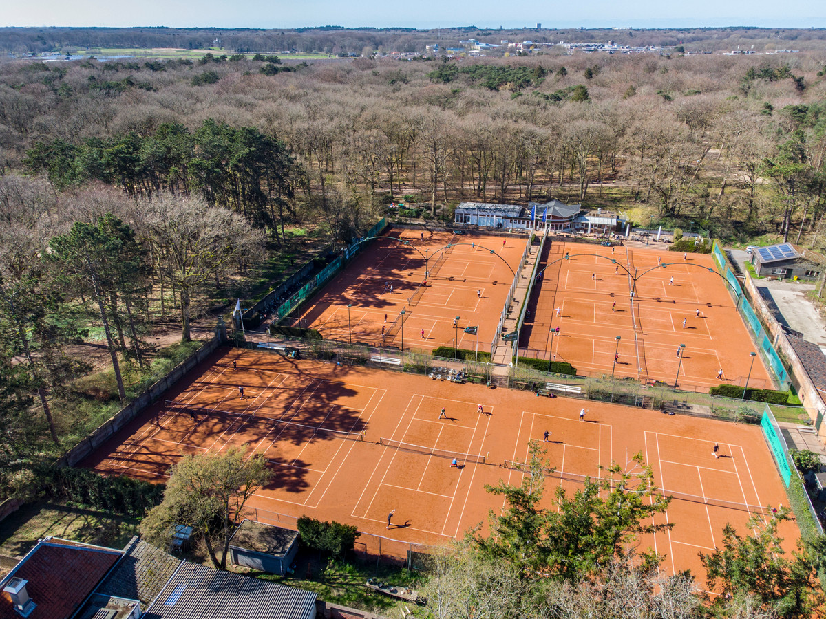 tennisvereniging-beekhuizen-is-een-van-de-meest-bijzondere-van
