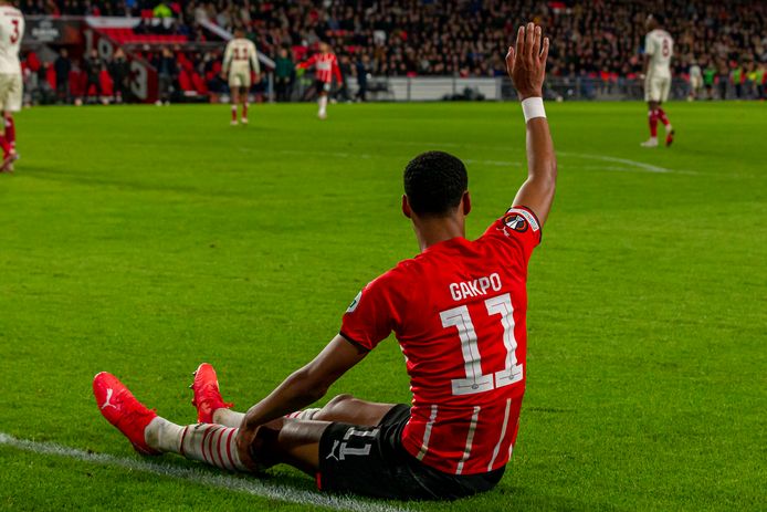 Cody Gakpo is er bij gaan zitten in het duel tegen Monaco.