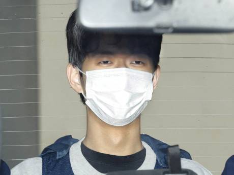 Attaque contre le Premier ministre au Japon: le suspect était en procès avec le gouvernement