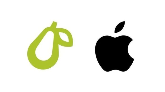Links het logo van Prepear, rechts dat van Apple.