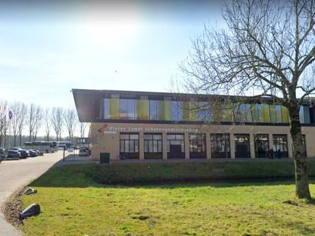 Zwolse docent (58) van school in Kampen ontslagen om zedenzaak: ‘Ik ben diep verdrietig’