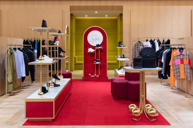 louboutin bijenkorf
