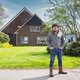 Kan deze jonge melkveehouder een brug slaan tussen overheid en boeren? ‘De boer wil echt wel veranderen’