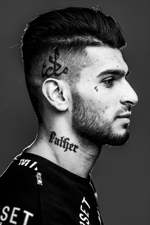 Joakim portretteert mensen met tattoo’s op gezicht “Het is even schrikken als je ze ziet, maar