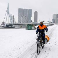 In Nederland drie keer code oranje voor de sneeuw, terwijl het hier meevalt: hoe kan dat?