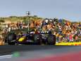 Max Verstappen vecht met auto en blijft in Zandvoort voorlopig steken op achtste plaats