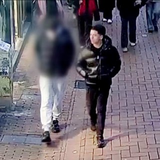 73-year-old woman pushed over out of nowhere in Kalverstraat, police see possible trend