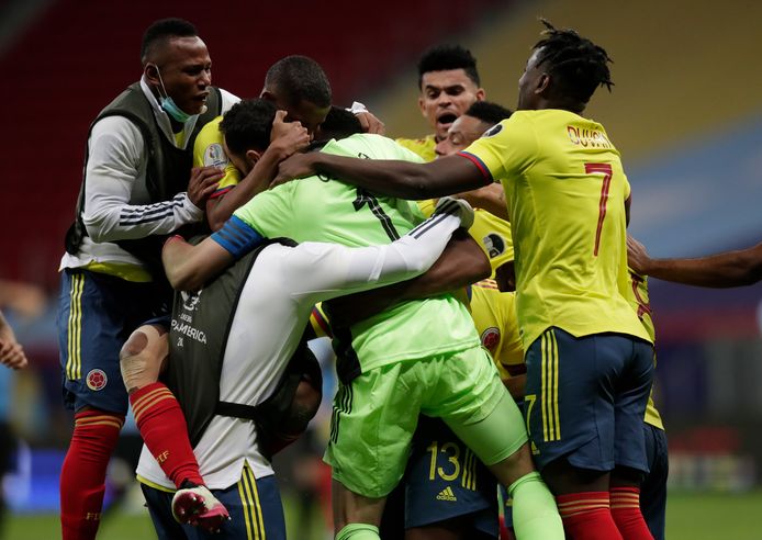 De vreugde bij Colombia na het bereiken van de halve finales.