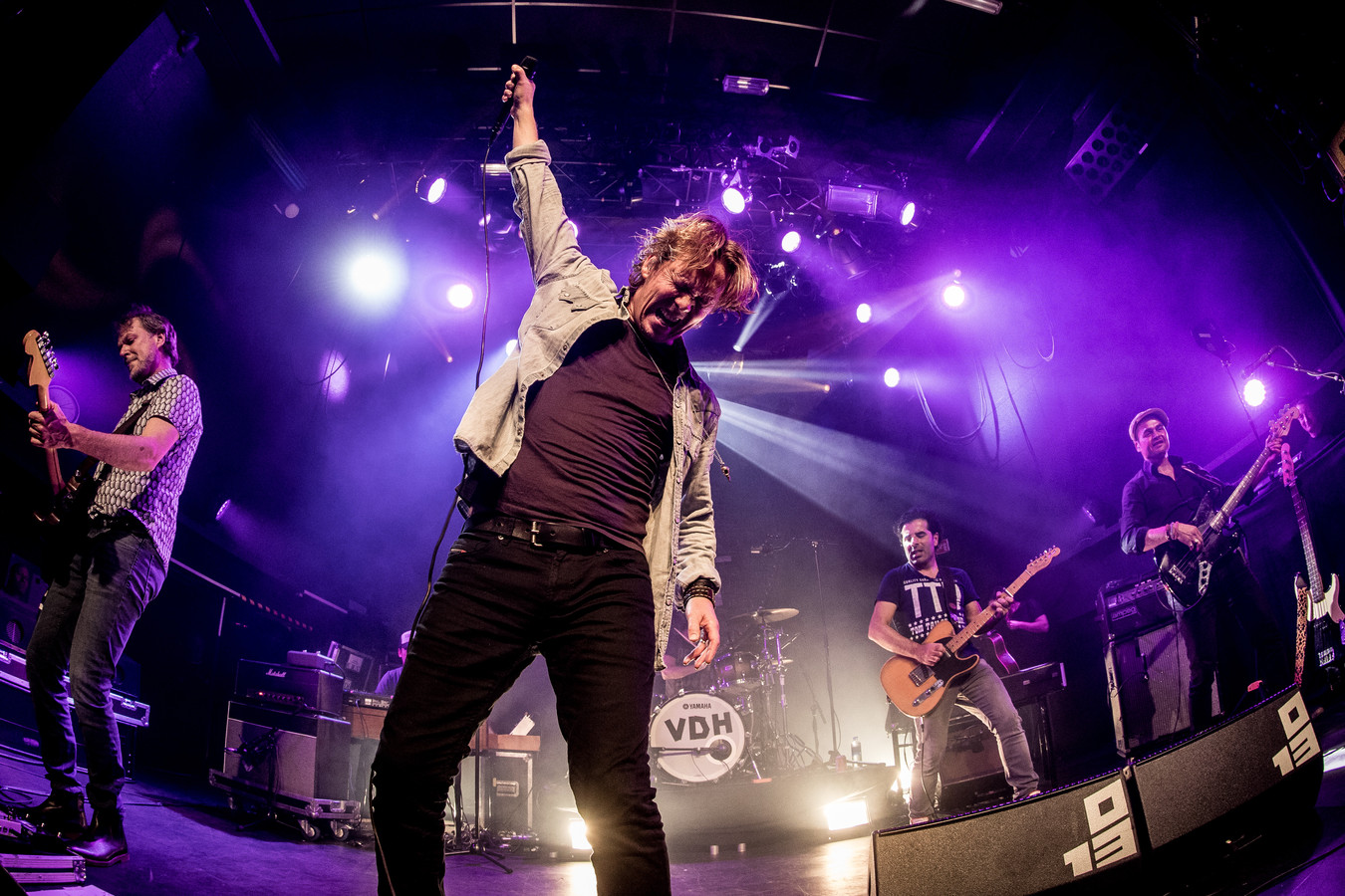 Op tour met Van Dik Hout de matadors genieten nu nóg meer Foto bndestem.nl