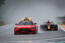 Deux tours derrière une voiture de sécurité, mais une victoire et 12,5 points pour max Verstappen: la presse internationale s'étonne du sort réservé au GP de Belgique 2021.