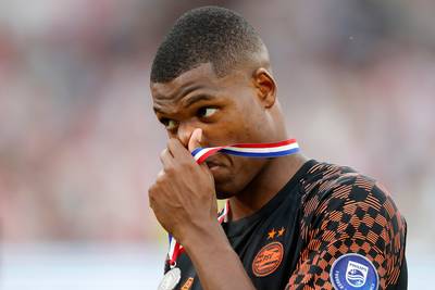 Tegen Basel moet het anders vindt Dumfries: ‘Als kerels spelen, niet als vandaag’