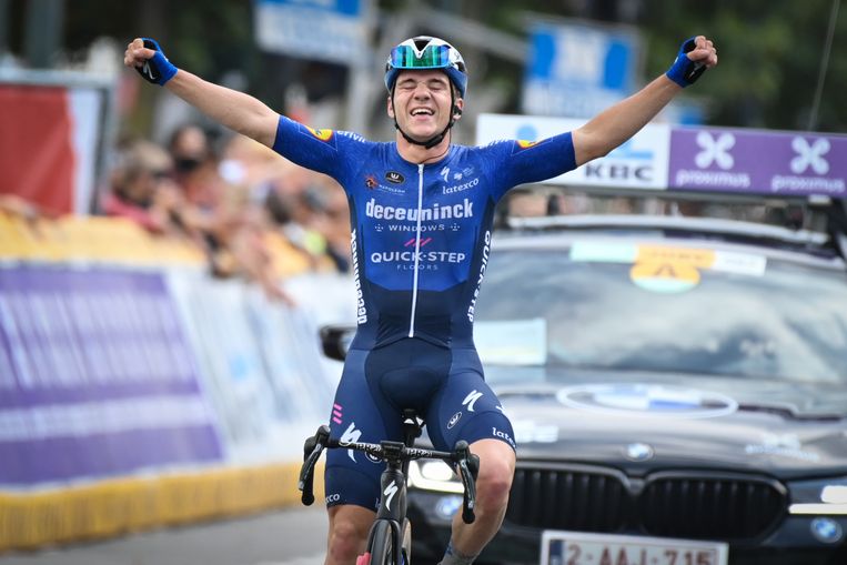 Evenepoel triomfeert eind augustus in de  Cycling Classic. Beeld BELGA