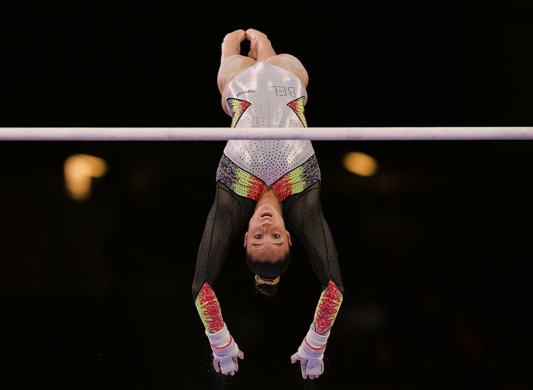 Gymnaste Nina Derwael. Beeld NurPhoto via Getty Images