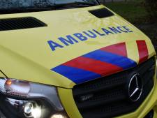 Fietsster op rotonde geschept in Leiden