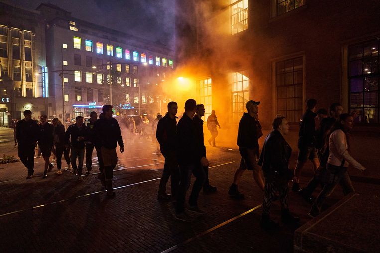 Nederlandse boeren protesteren bij het Binnenhof in Den Haag. 