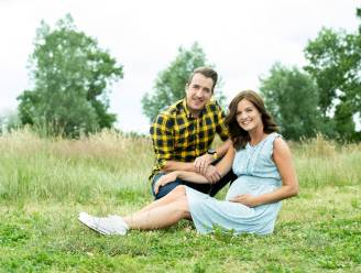 Andy Peelman en zijn vrouw Tine maken moeilijke zwangerschap mee: “De kans op vroeggeboorte is groot”