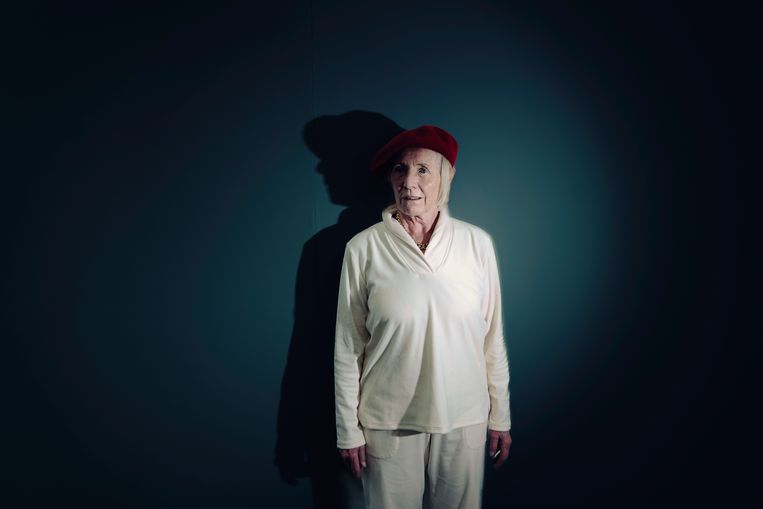 'Soms vraag ik me wel af: hoe zou dat nu zijn, iemand die ‘mijn Sien’ zegt, iemand die me als ‘zijn Sien’ beschouwt?' Beeld © Stefaan Temmerman