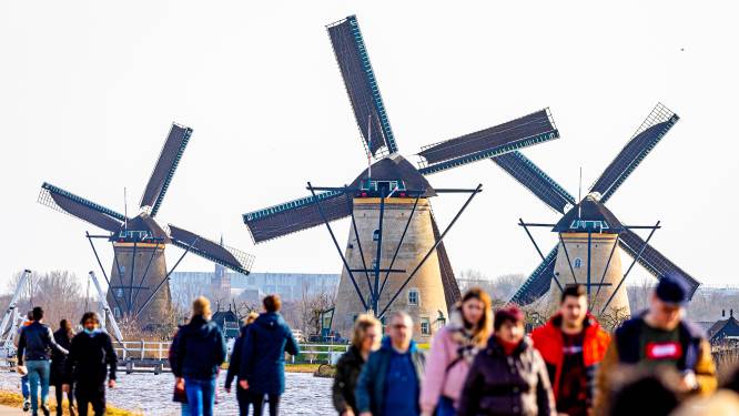 Shuttlebus naar Kinderdijk schrappen vanwege zondagsrust? ‘Nee, dan moet hij júist rijden’