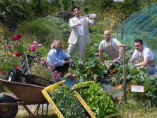 Creaties van 20 horecamensen proeven én zelf wat leren maken: Mazijk Culinair zet lokaal op de kaart