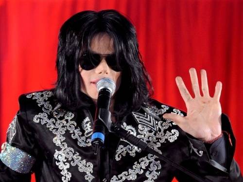 Handschoen Michael Jackson opnieuw onder de | Show AD.nl
