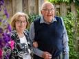 In 1950 bloeide de liefde op in De Lutte, nu zijn Frans en Truus 65 jaar getrouwd.